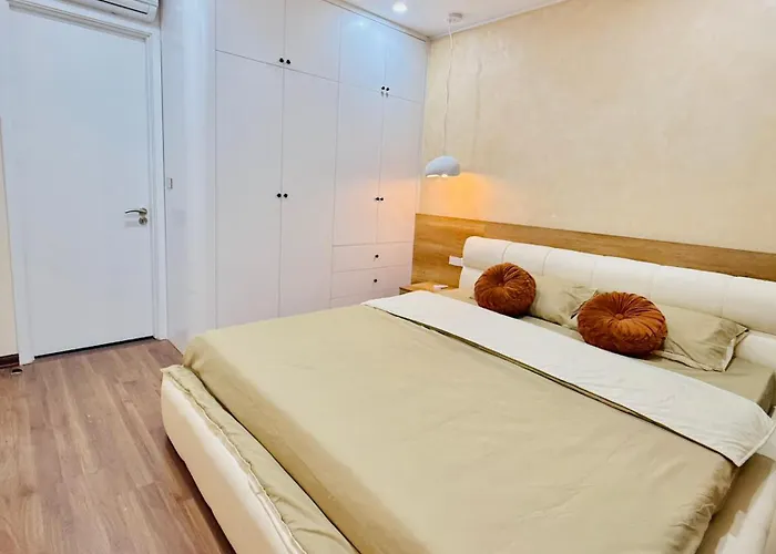 Diamond Bridge View Apartment