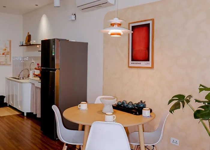 Diamond Bridge View Apartment Ha Long