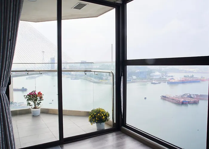 Diamond Bridge View