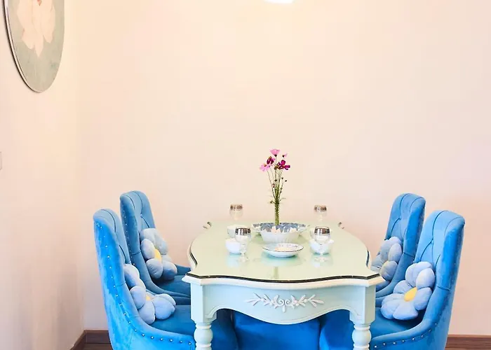 Diamond Bridge View Apartment *